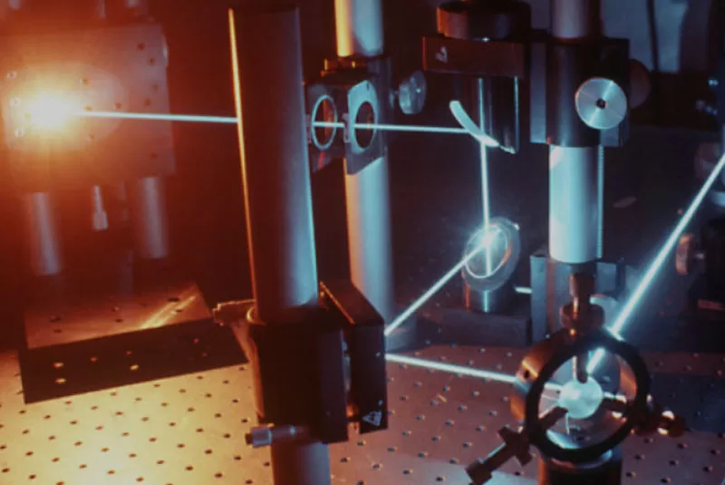 Láser y Proceso Láser